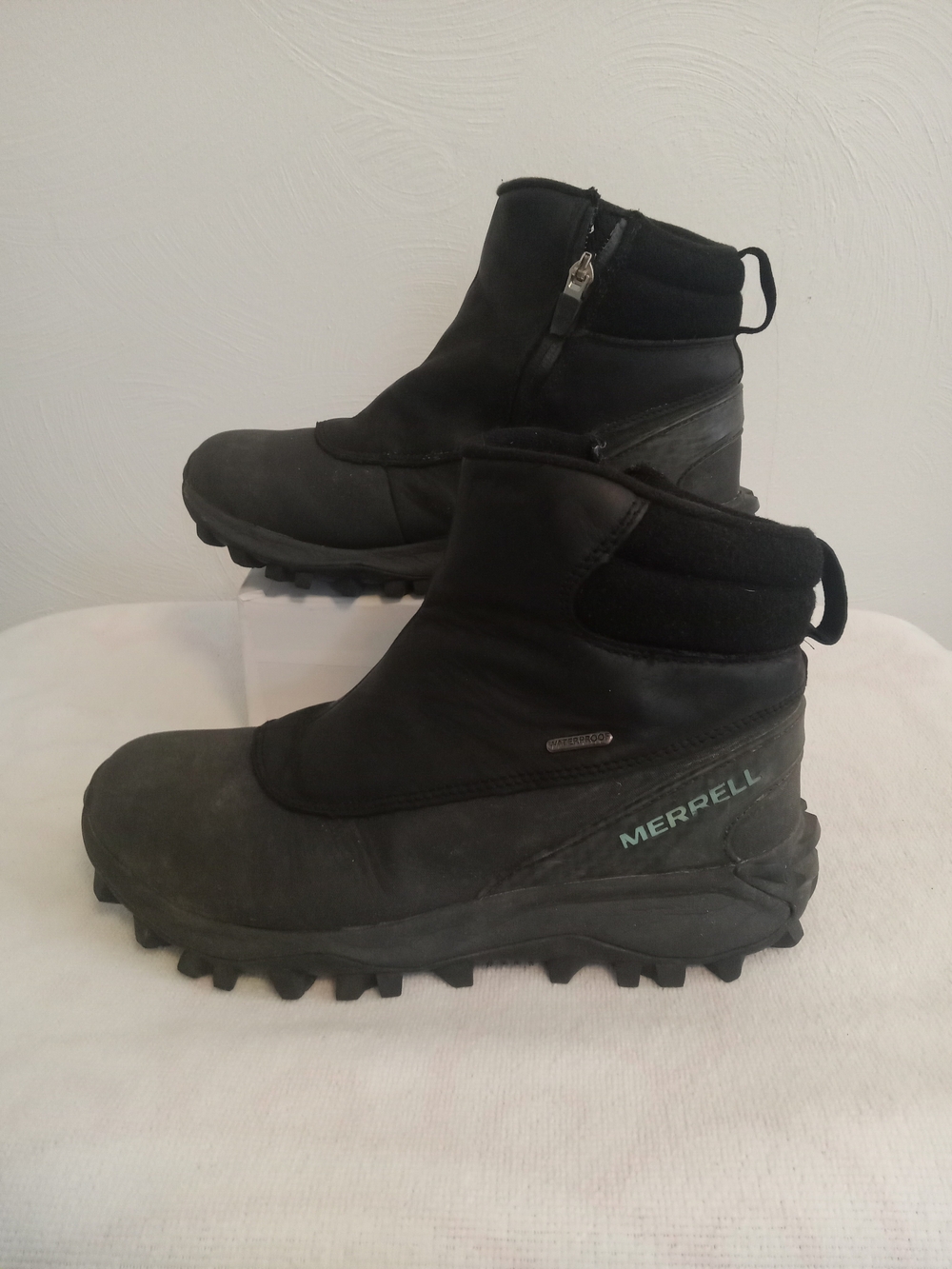 Merrell Womens Therma Kiruna Insulated Black Waterproof Boots Sz 8